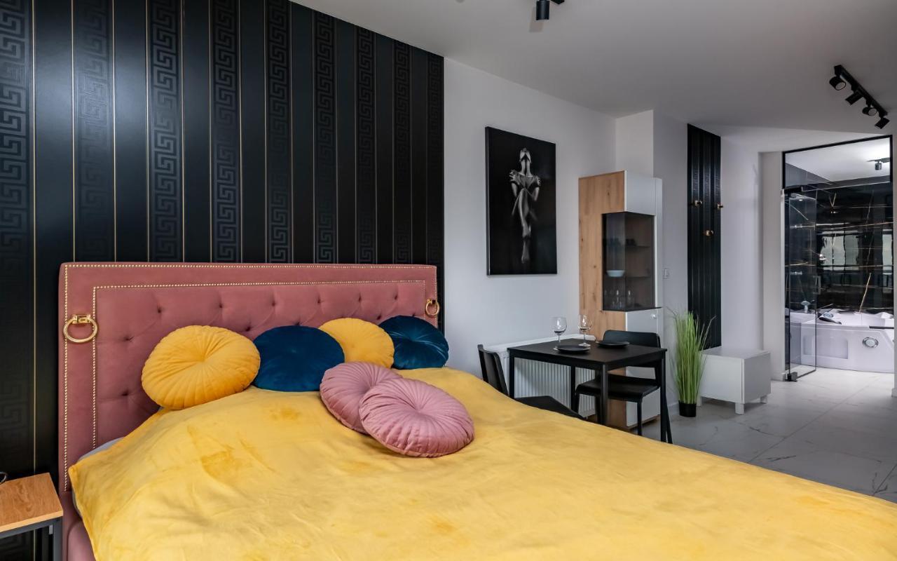 Loveroom Panorama Park Jacuzzi Białystok Extérieur photo